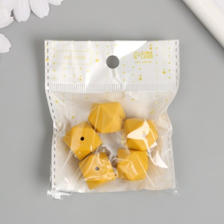Busina silicone "polyhedron" mustard d = 1.7 cm-3