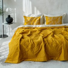 Cover with pillowcases 