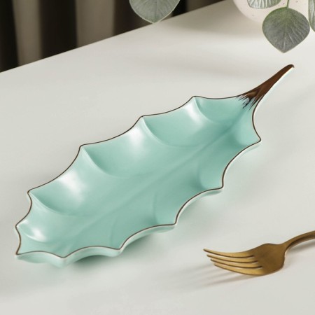 Ceramic serving "leaf", 30 × 10 cm, blue color-1