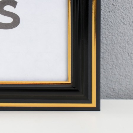 Photo frame plastic 30x40 cm black (plastic screen) (289)-1