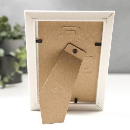 Photo frame 10x15 281g white with gold (plastic screen)-3