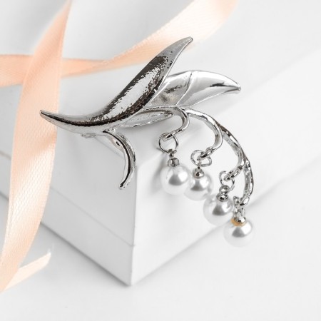 Brooch "Lundies", white color in silver-1