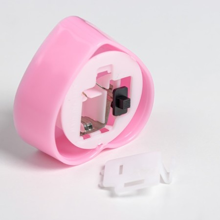 Nightmare "Candle Heart" LED 0.5W from 3XAG10 batteries pink 5x5x4 cm Risalux-4