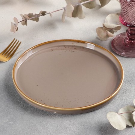 Porcelain plate with a magistro "Cerera" side, d = 20 cm, brown color-1