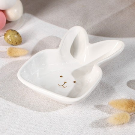 Bunny in gold, 6.5 × 12 × 3.5 cm, white color, white