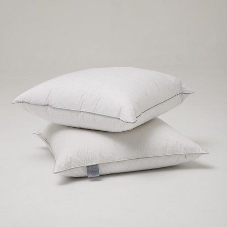 The pillow is low three -core, size 70x70 cm, color mix-1