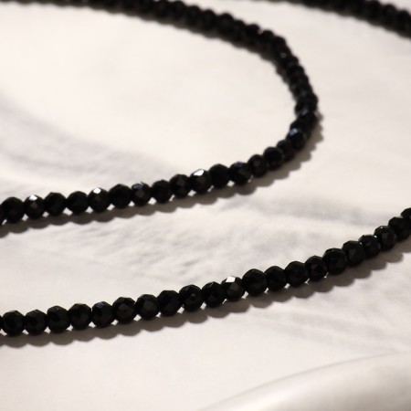Beads on threads ball No. 3 faceted “spinel”, black color, 37.5 cm-1