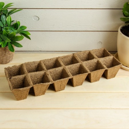 Peat cassette, 12 cells 50 ml, 5 × 5 cm