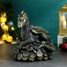 Копилка "Дракон на деньгах" черная с золотым, 18см