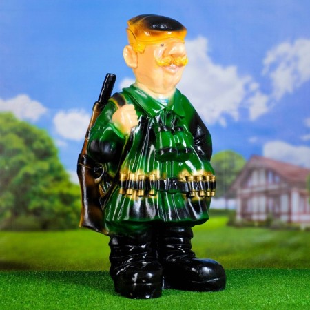 Garden figure "Hunter Petrovich" 30x46x82cm-3