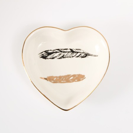 Souvenir ceramic stand for the ring "Heart. Peep" 10.5x10x2 cm-3