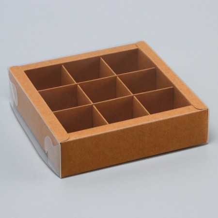 Box for 9 sweets, 13.7 x 13.7 x 3.5 cm. Confectionery packaging
