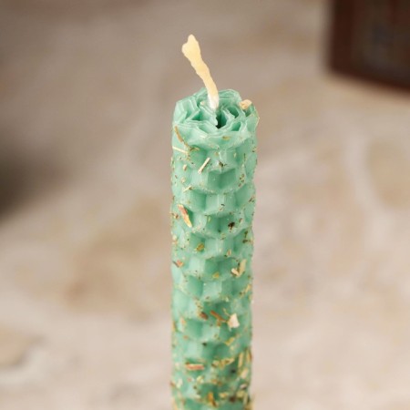 A candle from wax with mint "to increase income", 13x1.7 cm, 1 hour, green-2