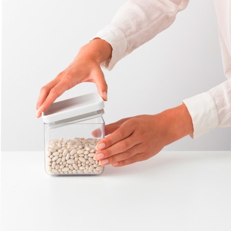 Rectangular container Brabantia Tasty+, white color, 0.7 l-1