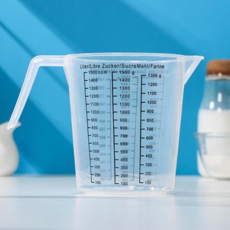 Jug of a measured plastic share, 1.5 liters-1