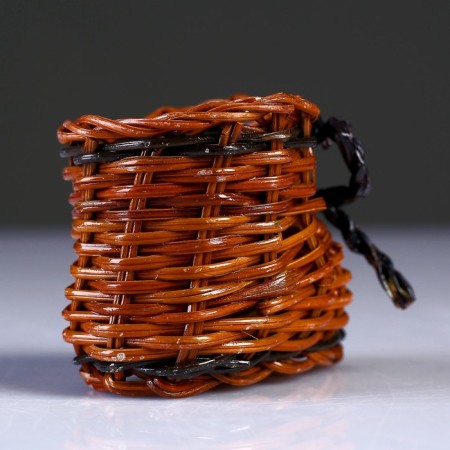 Souvenir "Boton", 4.5 × 7 × 5.5 cm, vine-1
