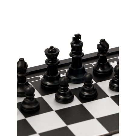 Chess 16 x 16 cm, King H-2.8 cm, d-1.2 cm, plastic board and figures-5