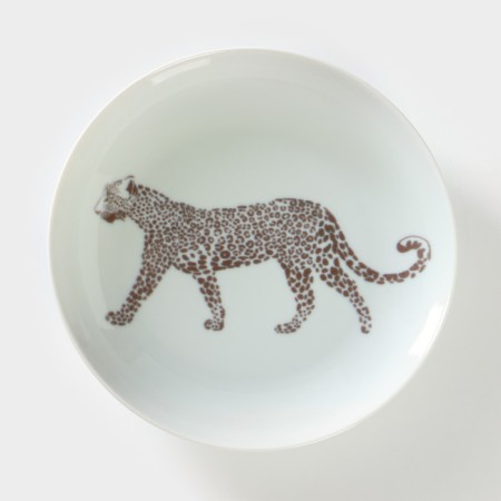 Porcelain plate "Safari. Leopard ", D = 20.5 cm