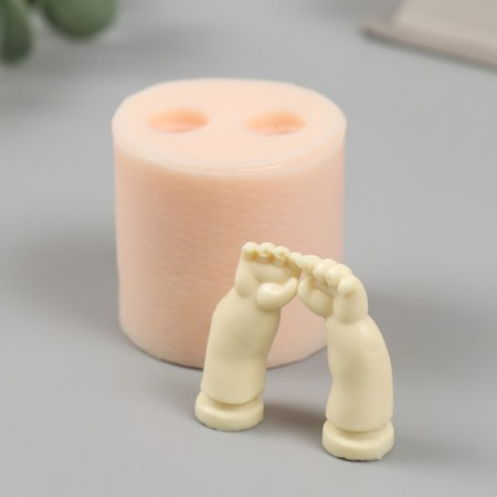 Mold Silicon "Hands" No. 1 1.6x1.2x3.4 1.6x1.2x3.4 cm-3