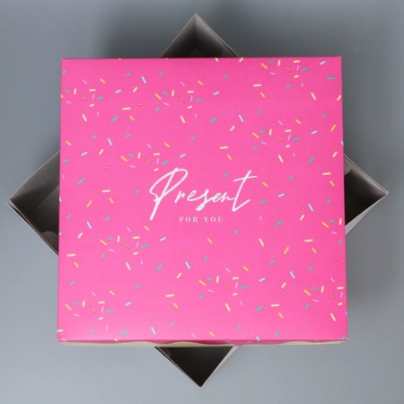 Cake box, confectionery packaging Pressent, 31 x 31 x 15 cm-3