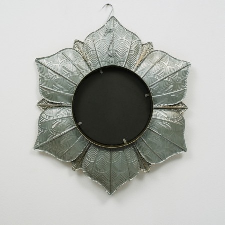 Mirror Metal "Flower with embossing" gold 69x79x7 cm-3