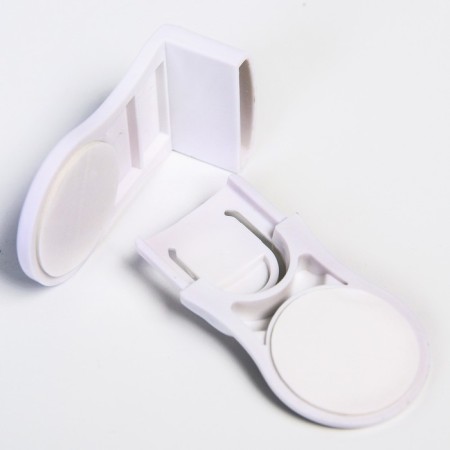 Lateral blocker for sliding cabinets-5