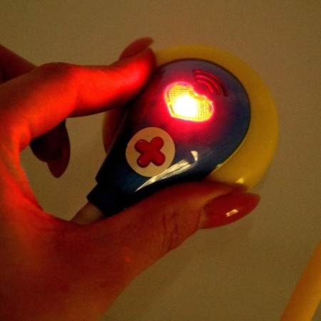 Dr.'s set, 10 objects with a dressing gown, light and sound-5