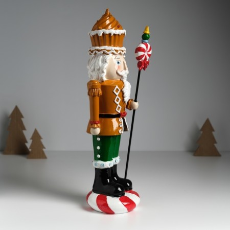 Polystone souvenir "Nutcracker in a ginger uniform, with a cupcake and a pika with a candy" 13x10x35.5 cm 103258-2