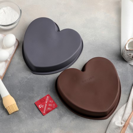 Baking uniform "Heart", silicone, 24 × 23 × 4 cm, color mix-5