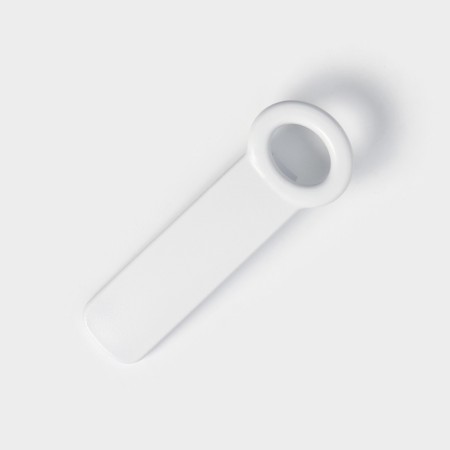Open cover of screw lids, white color