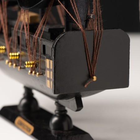 Ship "Merry Roger", black sails, 24 × 6 × 22 cm-3