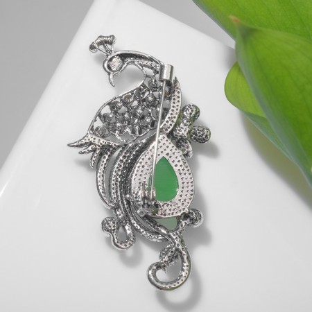 Brooch "Peacock" elegant, color in black silver-1