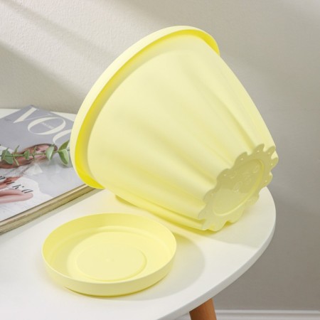Pot for flowers with the Podon "Noble", 3.9 L, D = 22.5 cm, yellow color-2