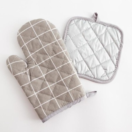 The kitchen set of the “cage” shade centers is gray, a bag 17*17 cm, mitten 26*16 cm, 100% p/e-2