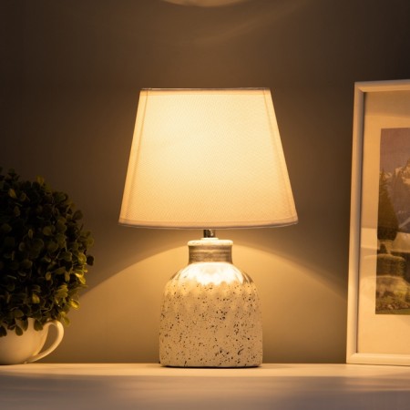 Table lamp "Ovation" 1he14 40W white 22x22x31cm-3