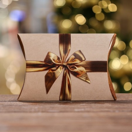 The box is folding, gold bow, 11 x 8 x 2 cm, set 10 pcs.-1