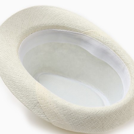 Male hat Minaku, dairy color, rn 58-3