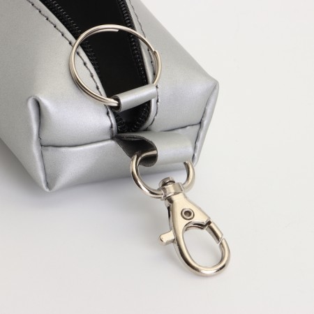 Lightning Klyucker, length 16 cm, ring, carbine, silver color-1