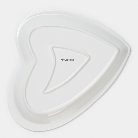 Porcelain dish Magistro "Heart", 24 × 27 × 3 cm, white color-3