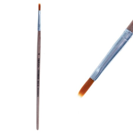 Nylon brush No. 4, flat, wooden handle