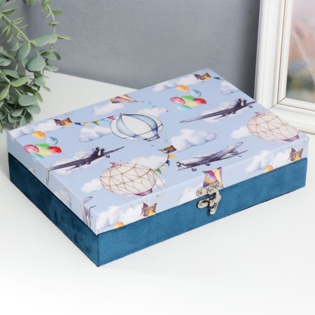 Casket tree "Aircraft and balloons" to leatherette and velvet 5.5x24x17 cm
