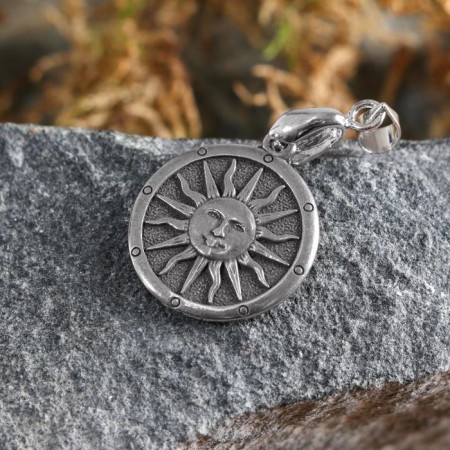 The amulet "Tree of life", metal pudter, art casting, d = 25 mm-1
