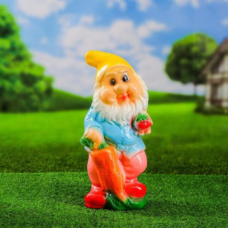 Garden figure "Dwarf with carrots" 36cm
