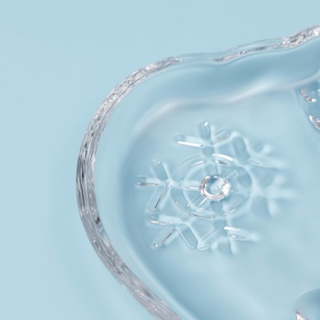 The dish "New Year's miracle. Snowman ", 16.7 × 16.4 × 2.3 cm, glass, transparent-2