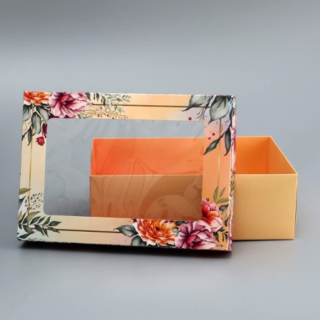 The box is folding, the lid is-"flowers", 24 x 17 x 8 cm with a window-4