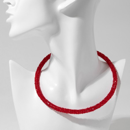Challenge's necklace, red color, 30 cm