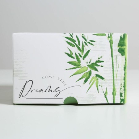Capcake box, confectionery packaging, 4 cells "Dreams Come True", 16 x 16 x 10 cm-2