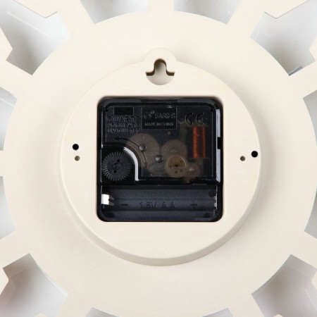 Wall clock, series: interior, discrete move, d-37 cm, aa-4