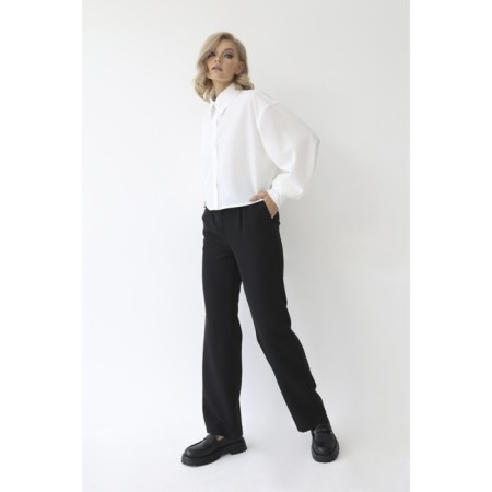 Female blouse with lush sleeve, size 46-3
