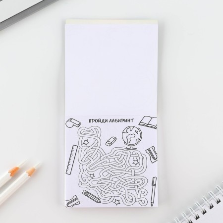 Gift set for graduation "Graduate of primary school" notebook 9cm x 9cm 60 l., Wax crayons 4 pcs.-6